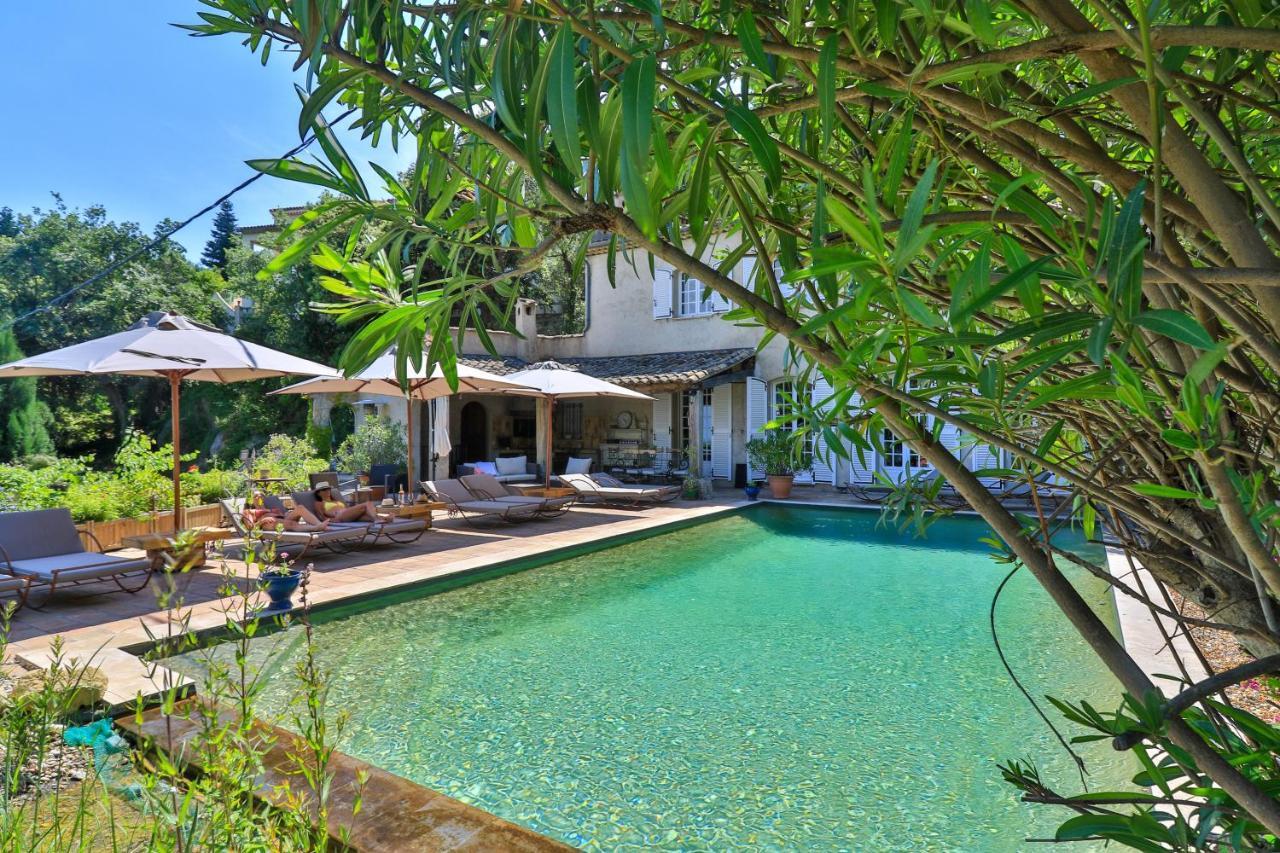 Bed and Breakfast Le Mazet De Tourrettes Esterno foto