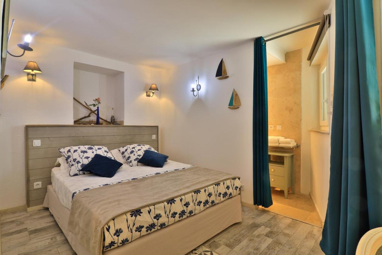 Bed and Breakfast Le Mazet De Tourrettes Esterno foto