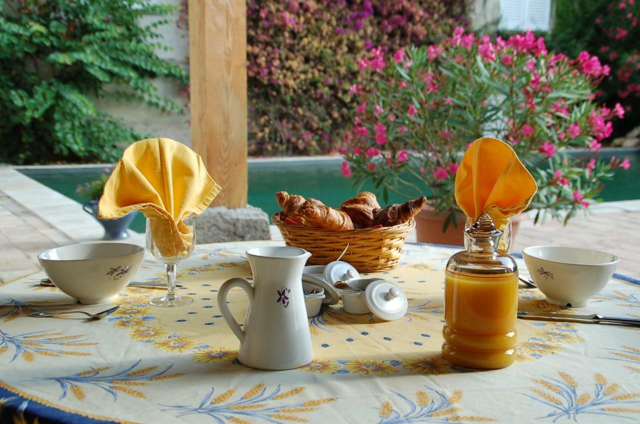 Bed and Breakfast Le Mazet De Tourrettes Esterno foto